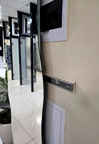 Новое крепление для настенного зеркала