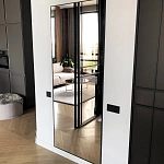 Миниатюра Зеркало для современного интерьера