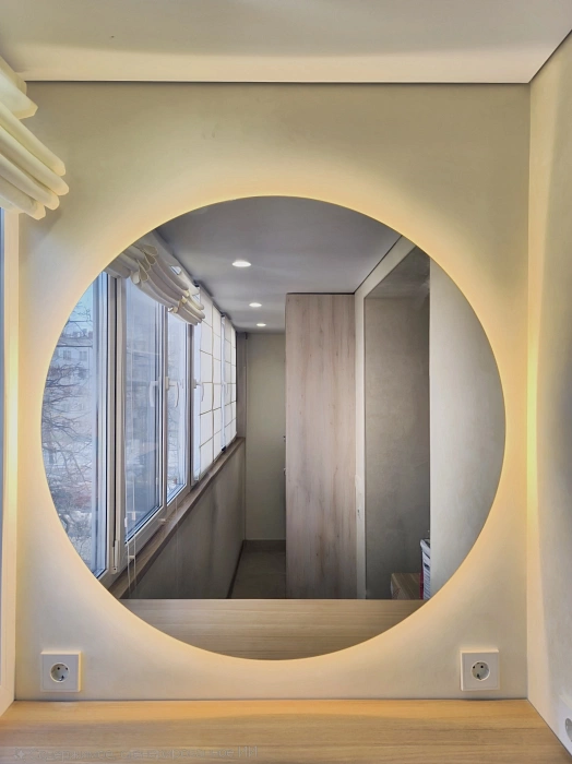 Зеркало с подсветкой круглое 